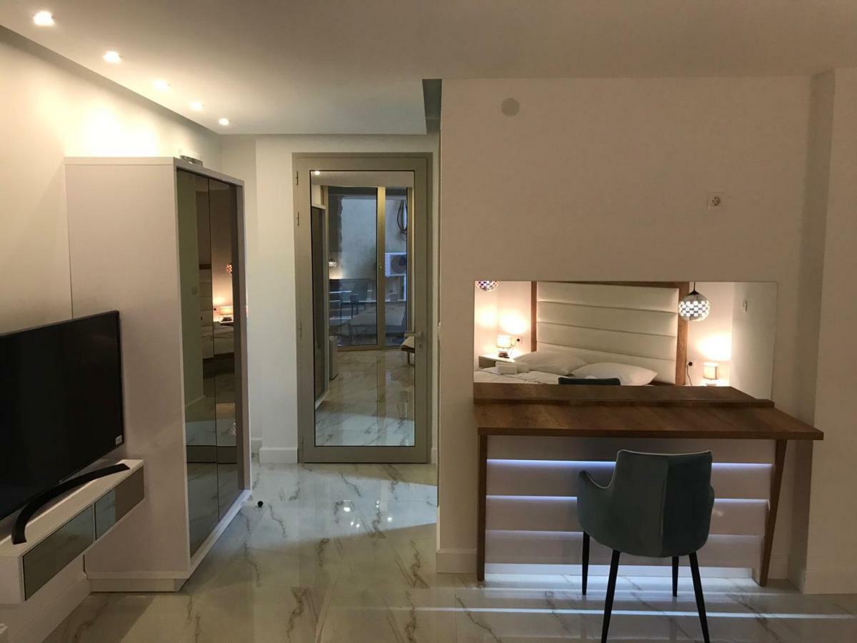 Aura Time Apartments Рафаїловичі Екстер'єр фото